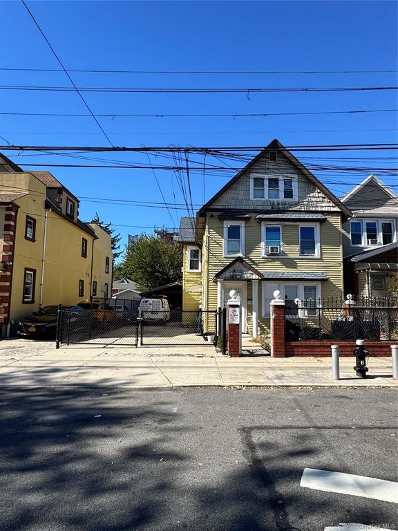 101-30 126th Street, Richmond Hill, NY 11419 — exterior