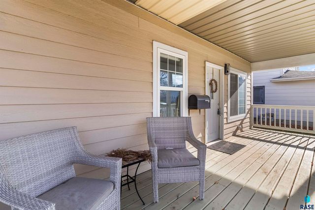 704 N Duluth Ave Avenue, Sioux Falls, SD 57104