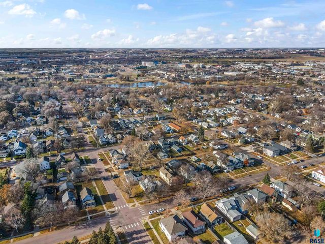 704 N Duluth Ave Avenue, Sioux Falls, SD 57104