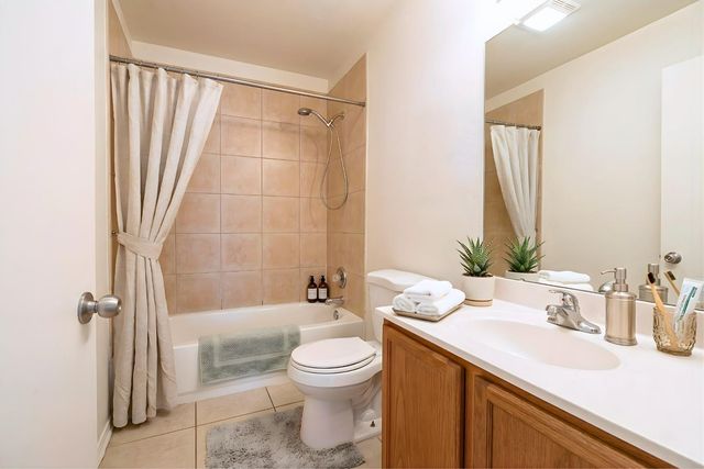 1702 W Shangri La Road Apt 3, Phoenix, AZ 85029