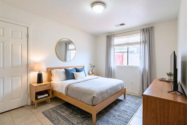 1702 W Shangri La Road Apt 3, Phoenix, AZ 85029