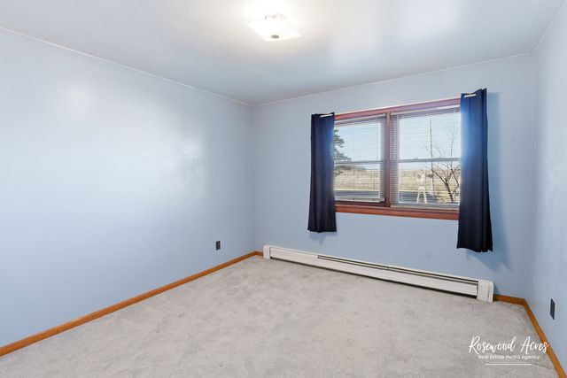 209 E 3rd Street, Aroma Park, IL 60910