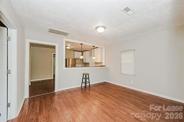 3214 kalynne Street, Charlotte, NC 28208