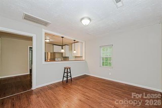 3214 kalynne Street, Charlotte, NC 28208