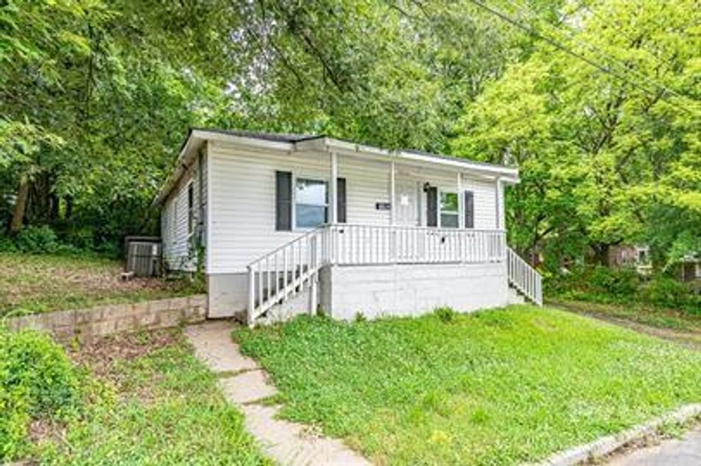 3214 kalynne Street, Charlotte, NC 28208