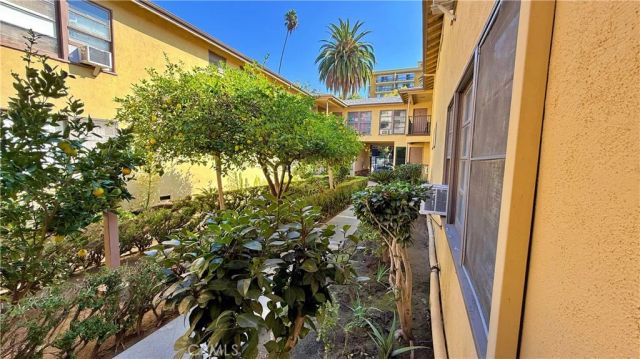 337 S Occidental Boulevard 18, Los Angeles, CA 90057