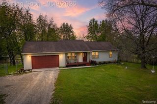 11119 Garrett Drive, Handy Township, MI 48836