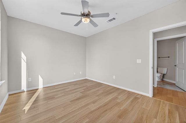 505 Jackson Hill Street 408, Houston, TX 77007