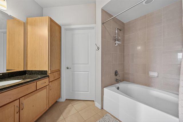 505 Jackson Hill Street 408, Houston, TX 77007