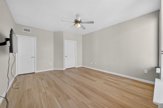 505 Jackson Hill Street 408, Houston, TX 77007