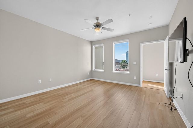 505 Jackson Hill Street 408, Houston, TX 77007