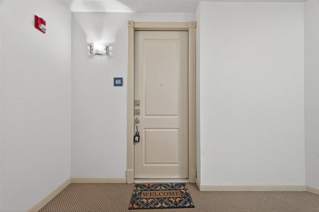 505 Jackson Hill Street 408, Houston, TX 77007