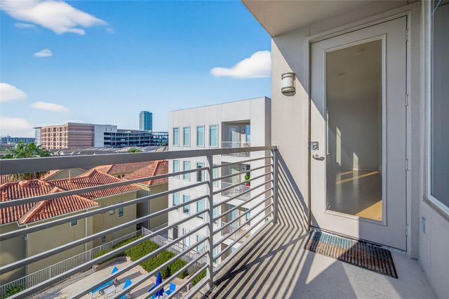 505 Jackson Hill Street 408, Houston, TX 77007