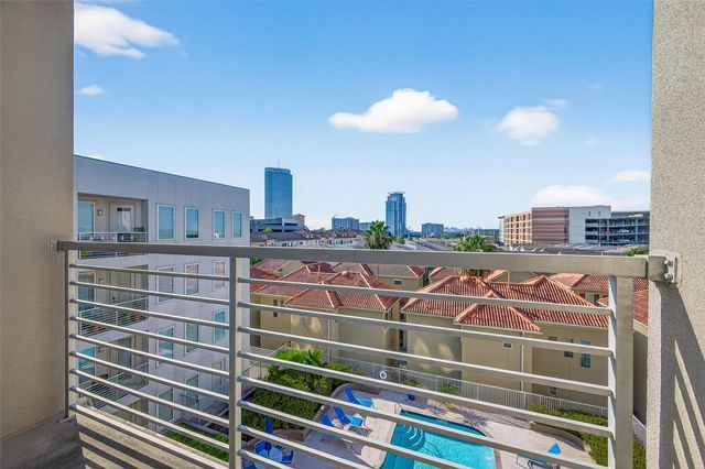 505 Jackson Hill Street 408, Houston, TX 77007