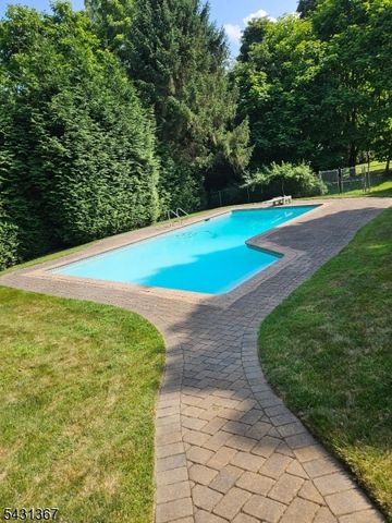 368 Franklin Rd, Denville Twp., NJ 07834
