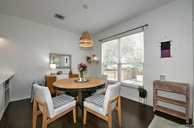 165 red hawk, San Antonio, TX 78258