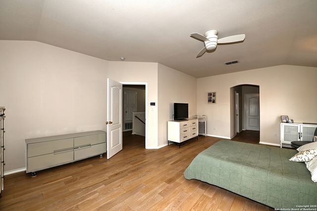 165 red hawk, San Antonio, TX 78258