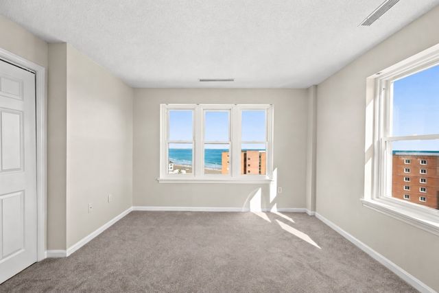 20 Rockland House Rd 601, Hull, MA 02045