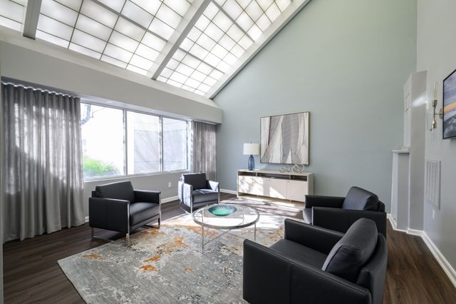 20 Rockland House Rd 601, Hull, MA 02045