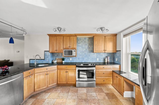 20 Rockland House Rd 601, Hull, MA 02045
