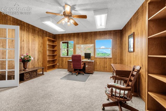 950 Sugar Loaf Road, Manitou Springs, CO 80829