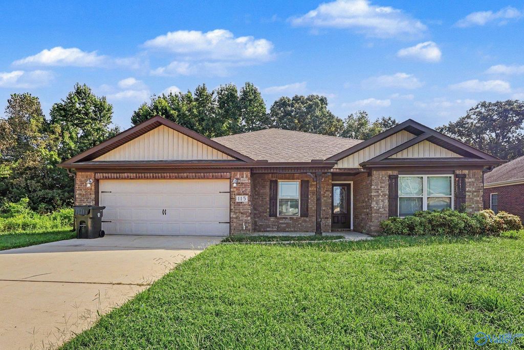 115 Engineer Court, Harvest, AL 35749