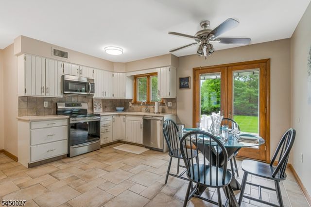 229 Lambertville Hopewell Rd, Hopewell Twp., NJ 08525