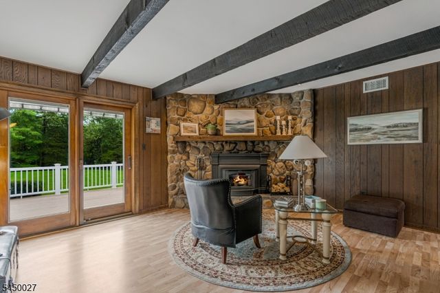 229 Lambertville Hopewell Rd, Hopewell Twp., NJ 08525