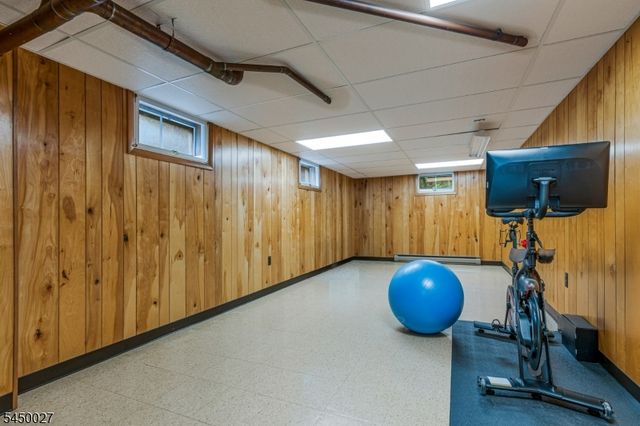229 Lambertville Hopewell Rd, Hopewell Twp., NJ 08525