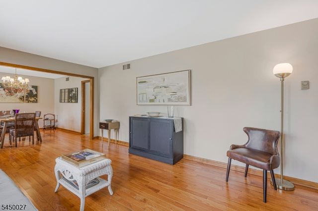 229 Lambertville Hopewell Rd, Hopewell Twp., NJ 08525