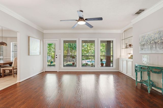 2312 Hollowbrook Lane, Conroe, TX 77384