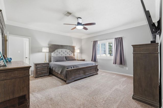 2312 Hollowbrook Lane, Conroe, TX 77384