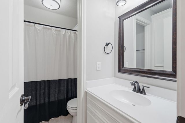 2312 Hollowbrook Lane, Conroe, TX 77384