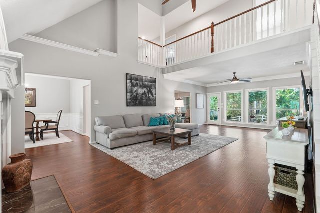 2312 Hollowbrook Lane, Conroe, TX 77384