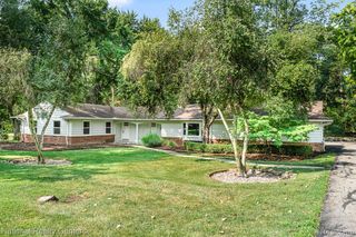 144 W Maryknoll Road, Rochester Hills, MI 48309