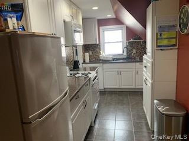 114 Lexington Avenue, Franklin Square, NY 11010