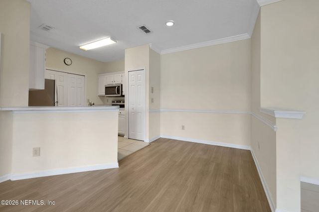 10000 GATE Parkway N 1412, Jacksonville, FL 32246