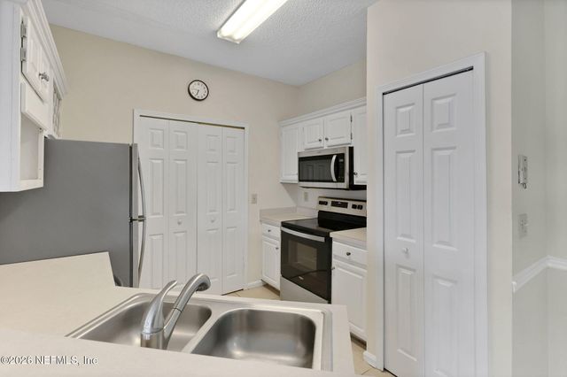 10000 GATE Parkway N 1412, Jacksonville, FL 32246