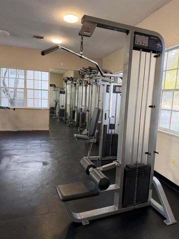 2880 N Oakland Forest Drive 106, Oakland Park, FL 33309