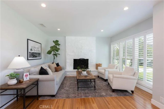 5401 E Canton, Long Beach, CA 90815