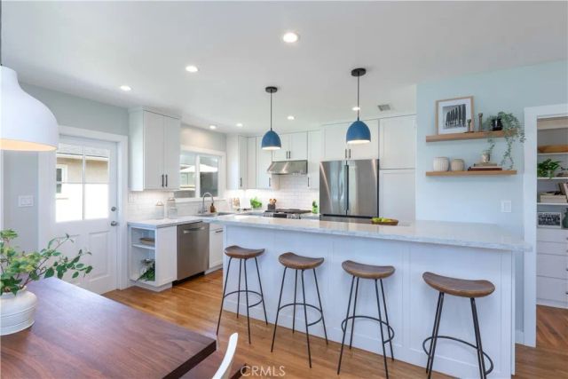 5401 E Canton, Long Beach, CA 90815