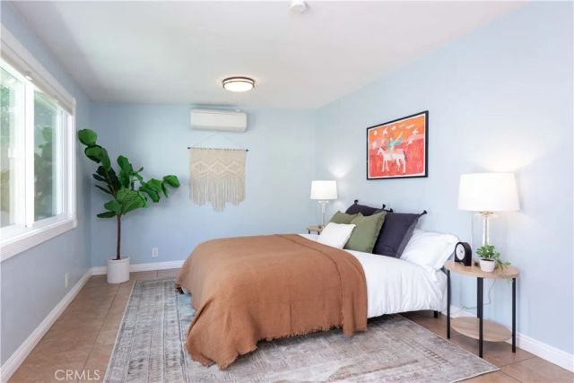 5401 E Canton, Long Beach, CA 90815