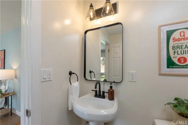 5401 E Canton, Long Beach, CA 90815