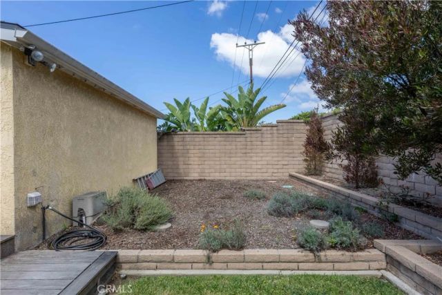 5401 E Canton, Long Beach, CA 90815