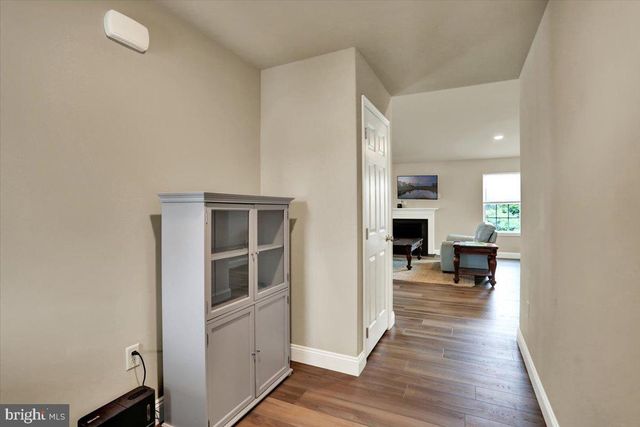 203 IDA RED DR, Leesport, PA 19533