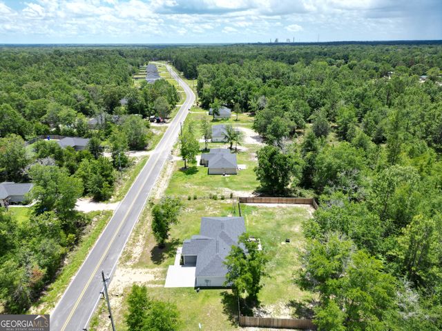 449 Linden Drive, Jesup, GA 31545