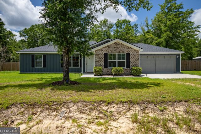 449 Linden Drive, Jesup, GA 31545