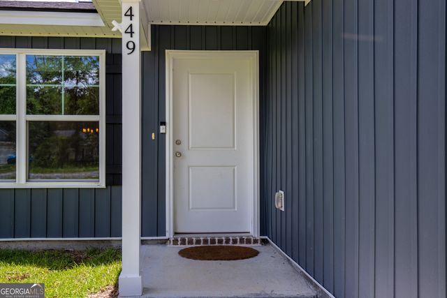 449 Linden Drive, Jesup, GA 31545