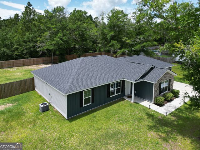 449 Linden Drive, Jesup, GA 31545