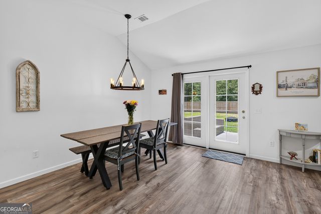 449 Linden Drive, Jesup, GA 31545